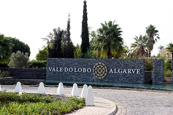 Vale do Lobo roundabout resort entrance
